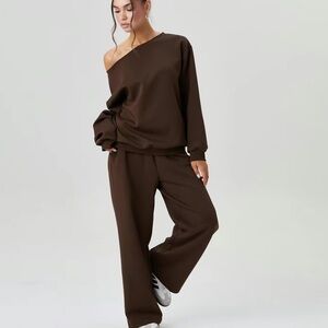 Chic Brown Sloping Shoulder Top and Wide Leg Pants, SO COMFY, NWT, size L/XL